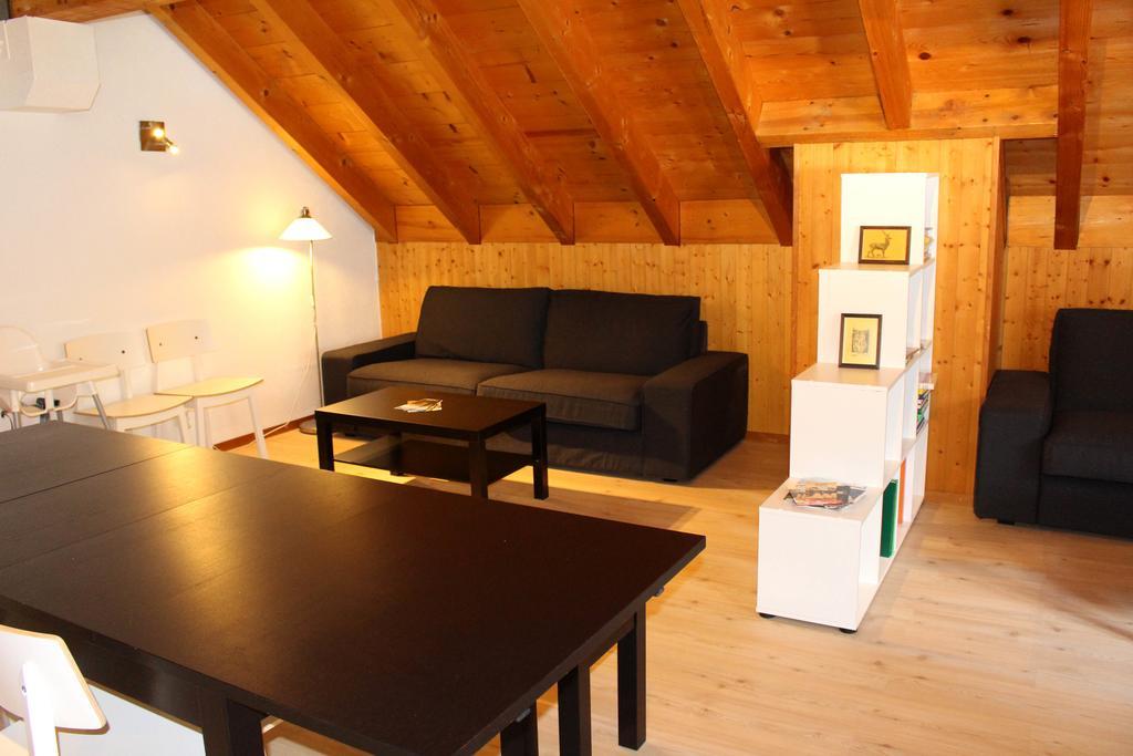 La Pierre A Catillon Moleson Экстерьер фото